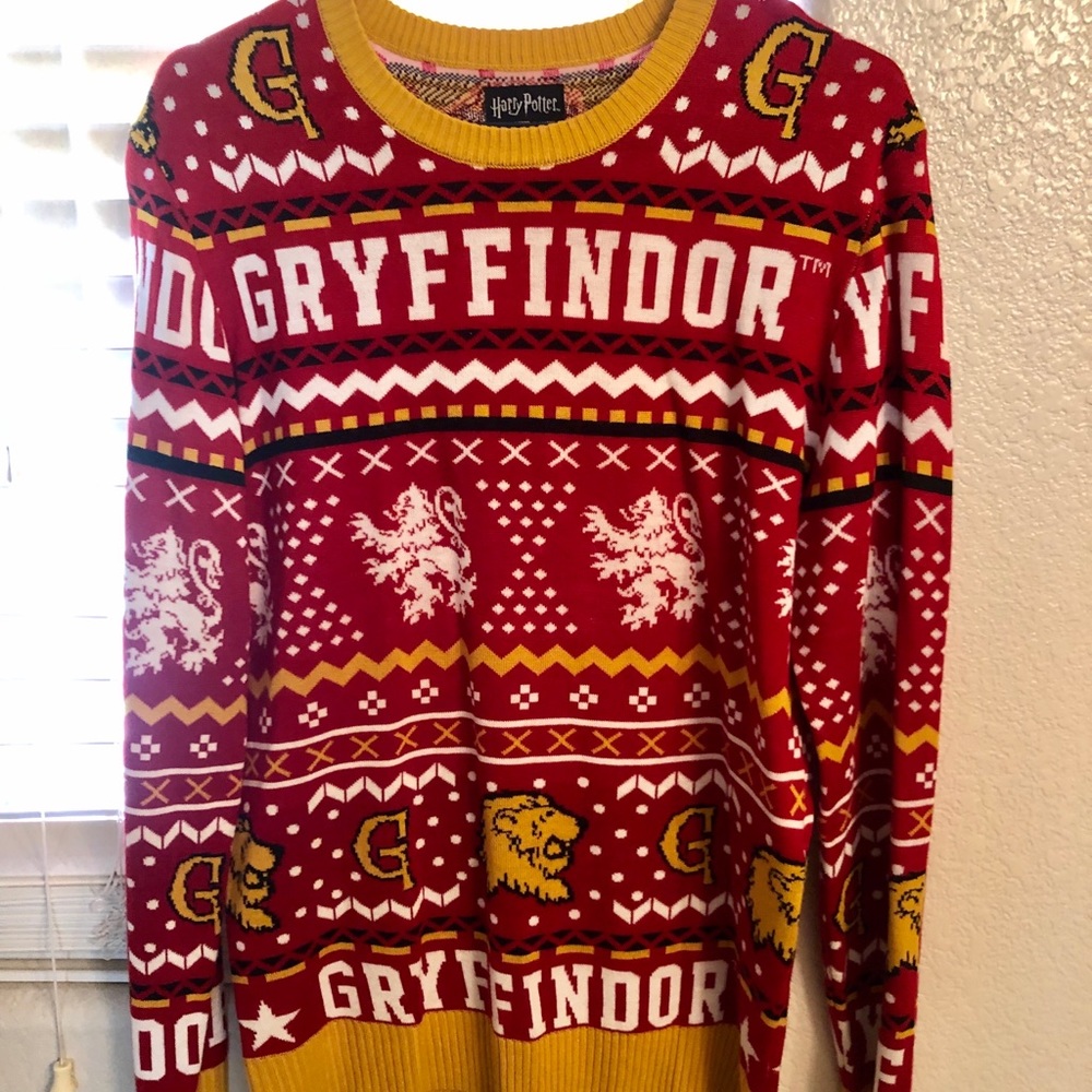 Harry Potter Gryffindor sweater